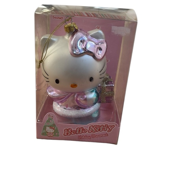Hello Kitty 2004 Sanrio Holiday Ornament New in Box - Picture 8 of 9
